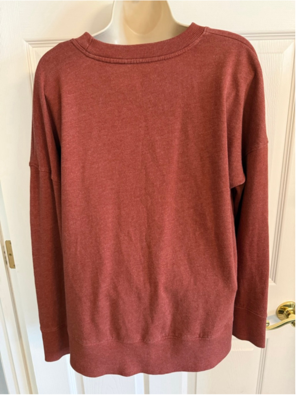 Time and Tru Women's Soft Pullover sweatshirt Size M Rust - Picture 2 of 6
